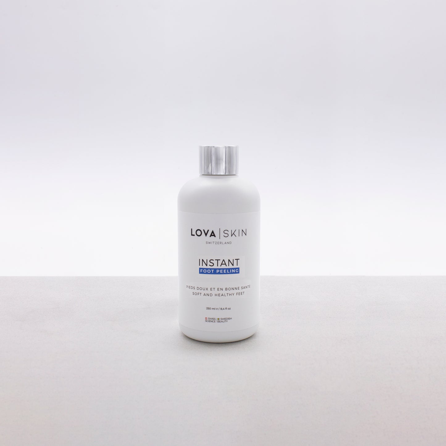 Recharge de 250 ml pour Instant Foot Peel et pompe de 250 ml pour Instant Moisturizer